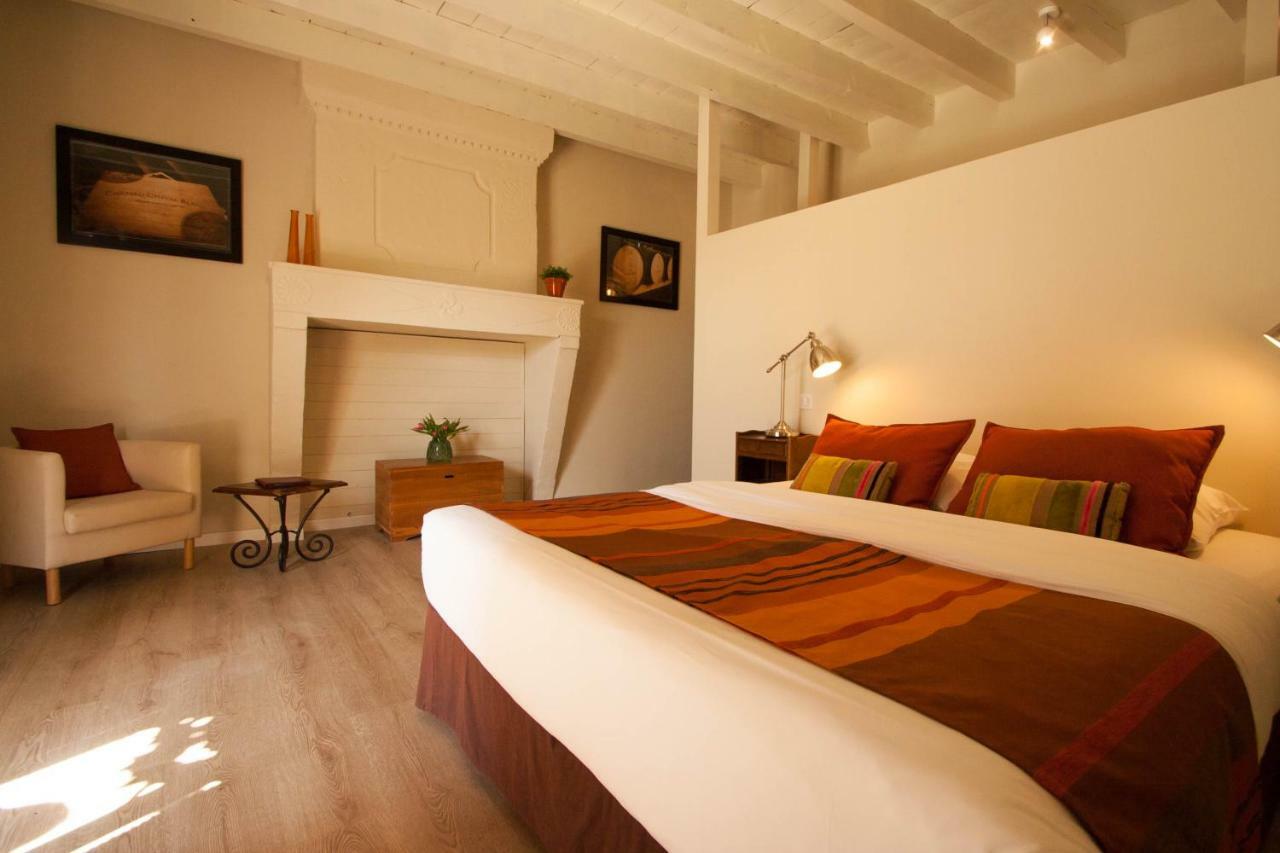 Bleu Raisin Bed & Breakfast Les Salles-de-Castillon Bagian luar foto